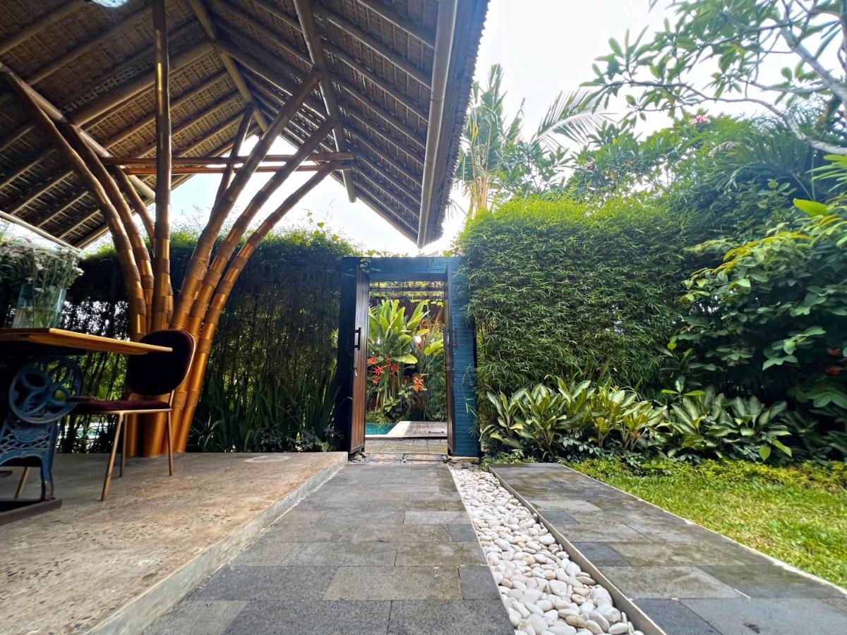 Joyously Raw Villas - Free Room Upgrade Subject To Availability อูบุด ภายนอก รูปภาพ