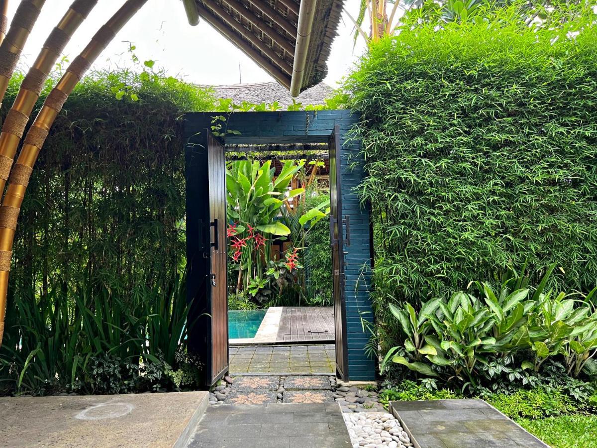 Joyously Raw Villas - Free Room Upgrade Subject To Availability อูบุด ภายนอก รูปภาพ